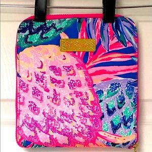 EUC a Lilly Pulitzer packable tote